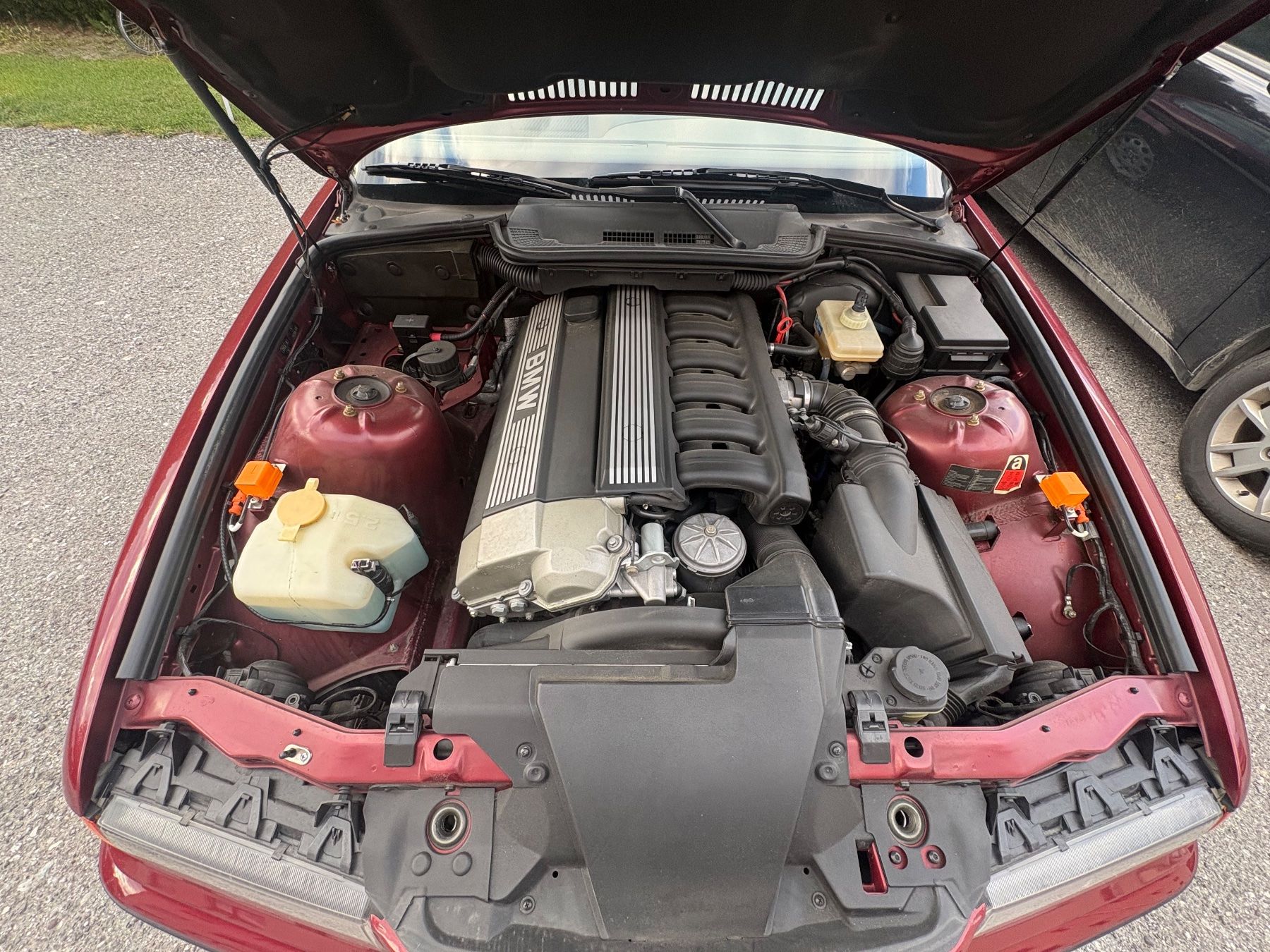 BMW Automobili: BMW 325i coupé – Usato da Grône venduto da byl_wwj6 8