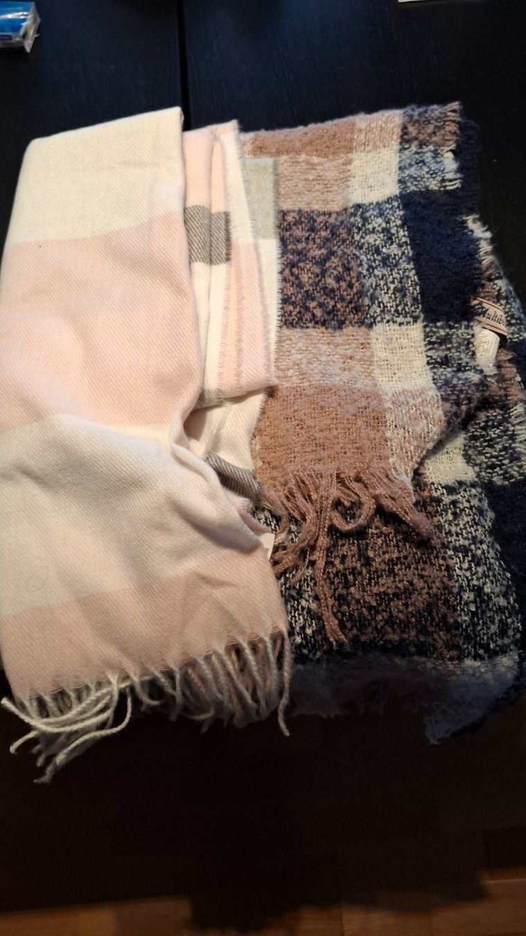Foulard & Sciarpe: Schal – Usato da bülach venduto da bea_syq2