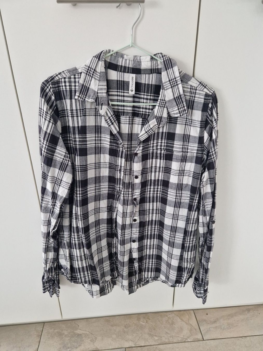 Camicette: Chicoree karierte Bluse / Karo-Bluse, Gr. L / schwarzweiss – Usato da Niederrohrdorf venduto da Miripfiri
