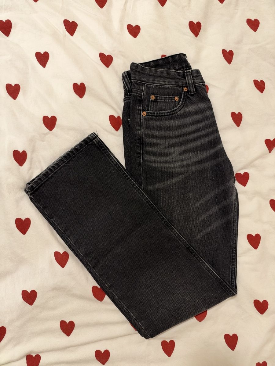 Pull&Bear Jeans: Pull & Bear Baggy Jeans Blau, Schwarz und Grau – Usato da Root venduto da meower_ 5