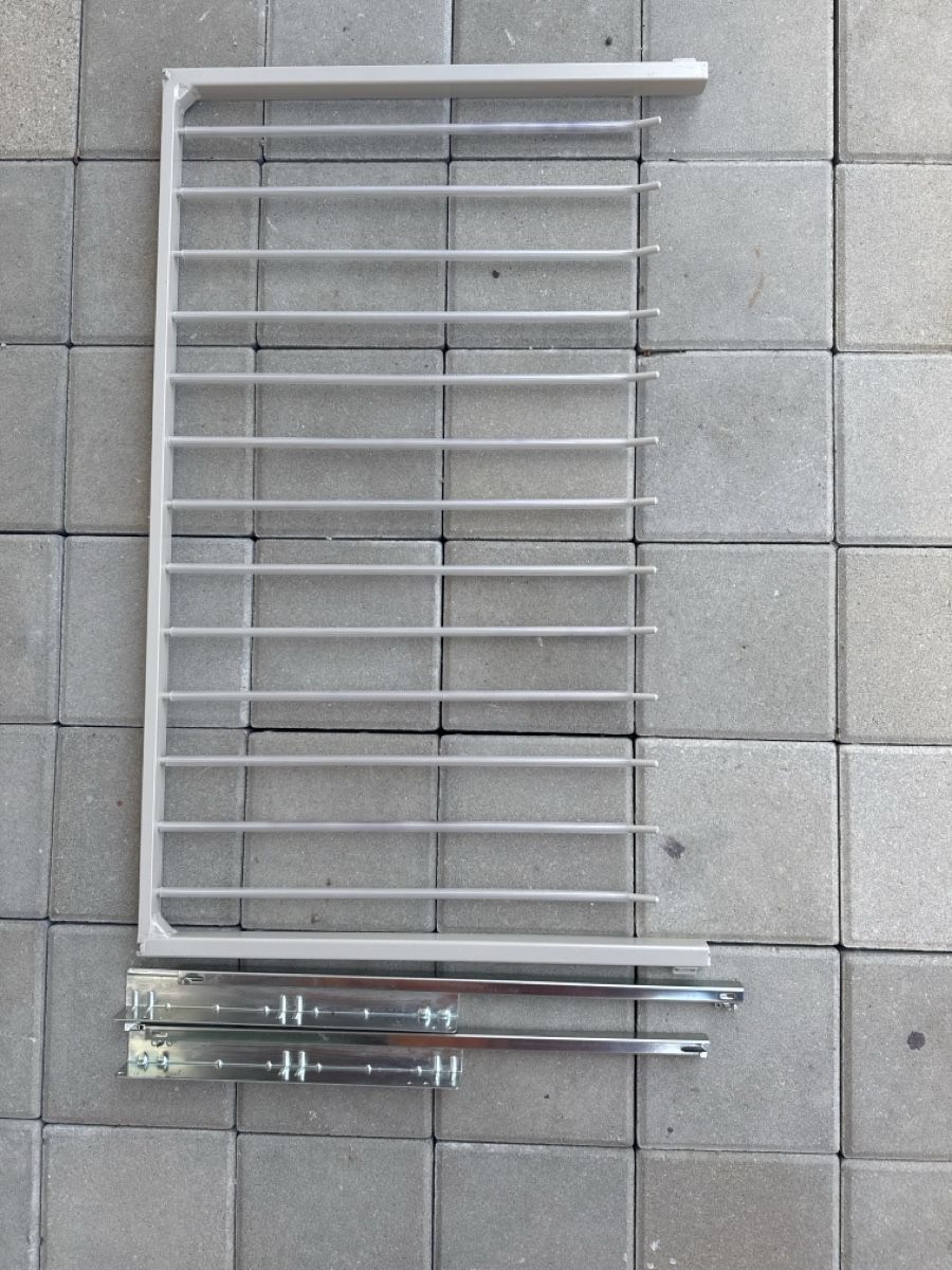 Ikea Appendiabiti: Hosenaufhängung Ikea 89.5x56cm – Usato da Bern venduto da nicole.ruprecht