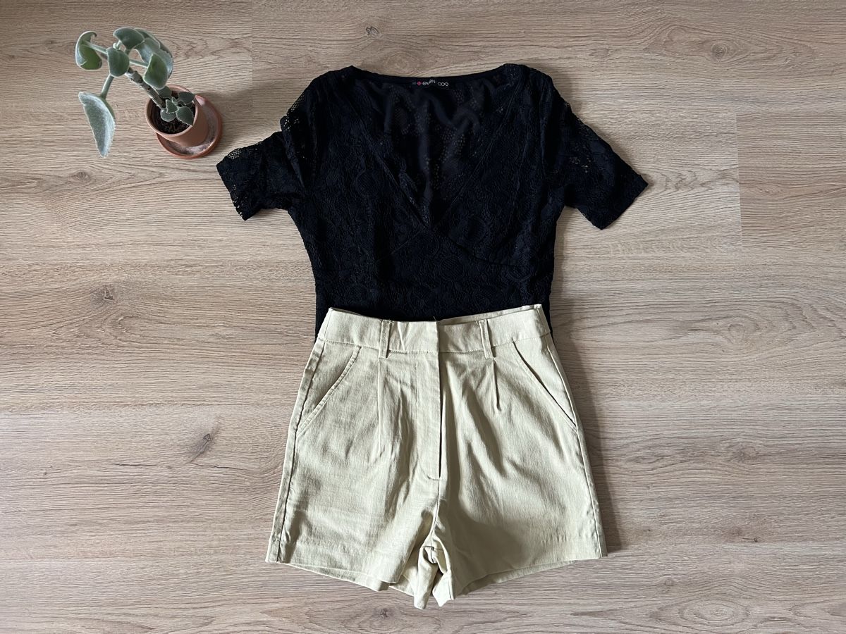 Lotti di vestiti: Set Body und Shorts XS – Nuovo (secondo la descrizione) da Egliswil venduto da Rumberta1987