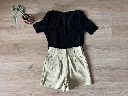 Set Body und Shorts XS