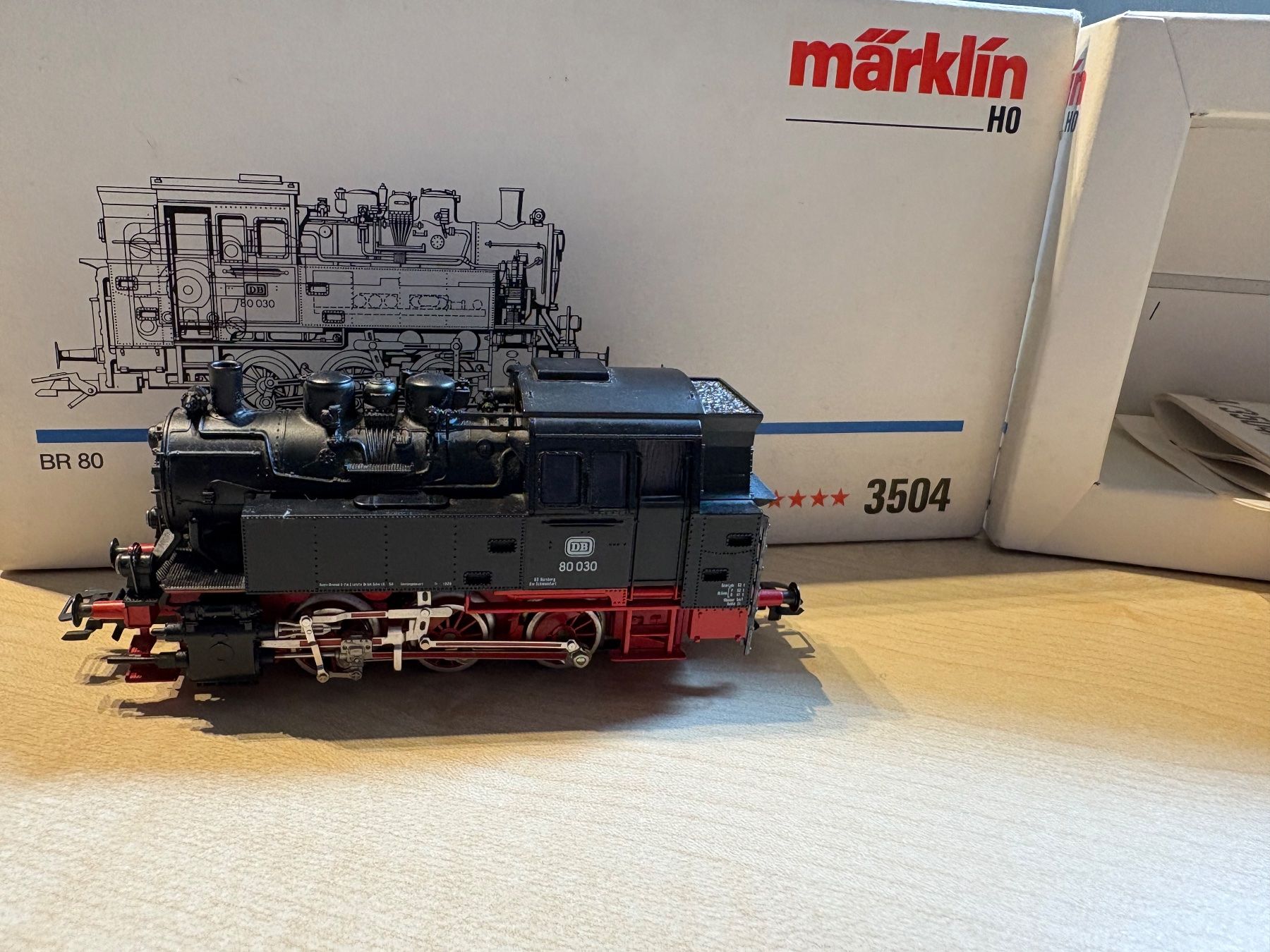 Märklin Modelleisenbahnen: Maerklin 3504 BR 80  !!Lire le descriptif !! – Gebraucht aus Corcelles Payerne von Pierre66
