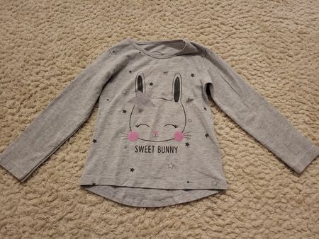 Langarmshirt grau Motiv Hase Sweet Bunny Grösse 104