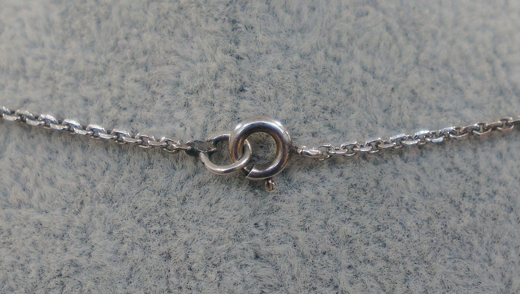 Colliers: Silber Kreuz Anhänger mit Kette – D'occasion à Basel par bk_brockibasel 3