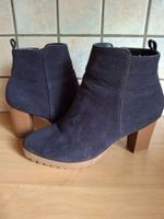 Bottines en daim grandeur 39 marque Blue Motion