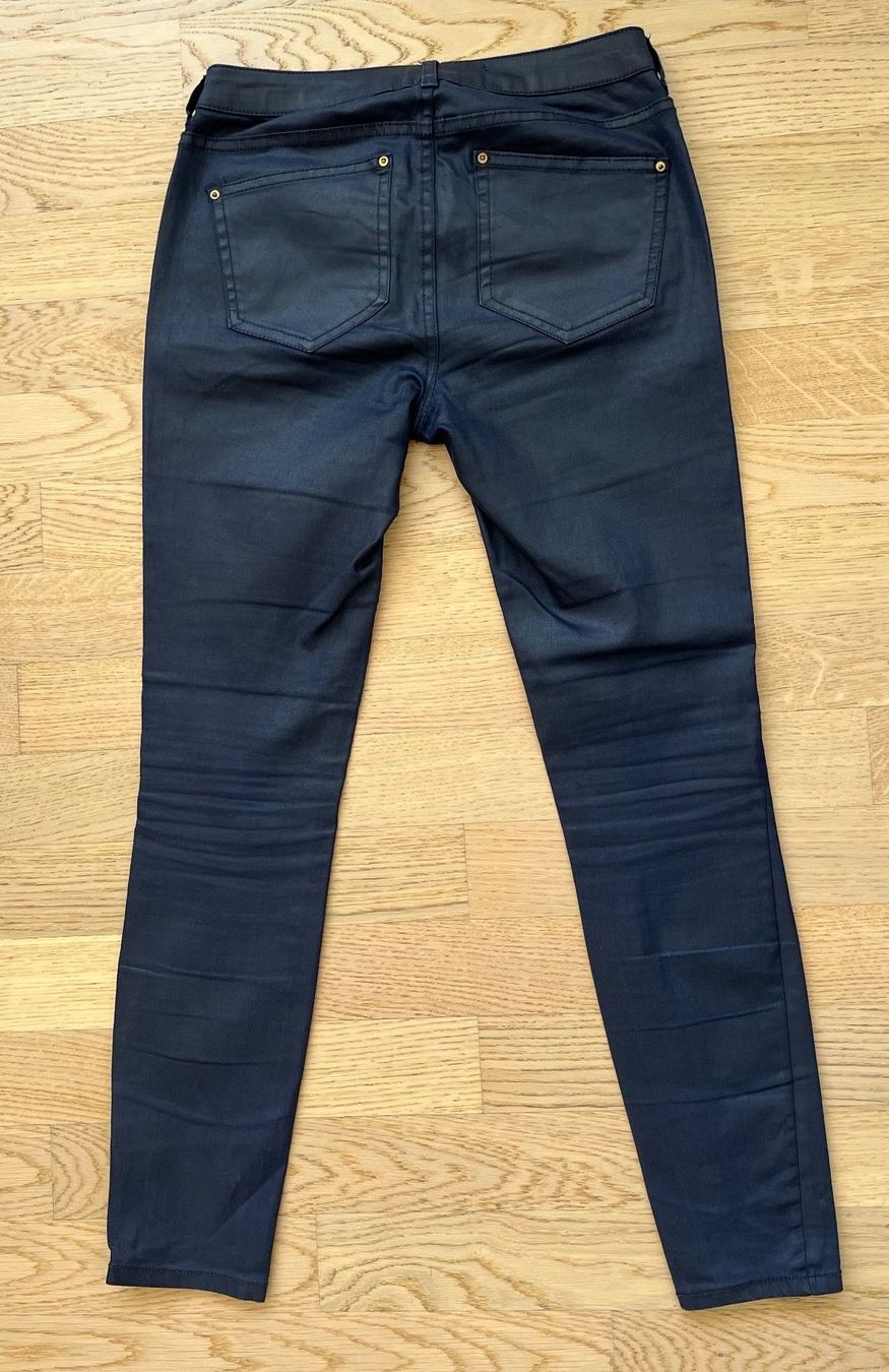 Pantaloni: Lässige Jeans/Stoffhose Gr 36 – Usato da Richterswil venduto da Rem2011 2