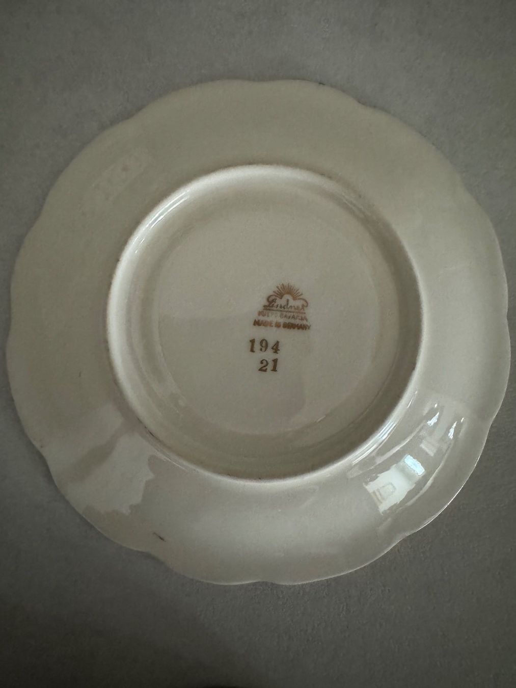 Tazze: Antike kleine Tasse – Usato da Geroldswil venduto da Jeremy11 2