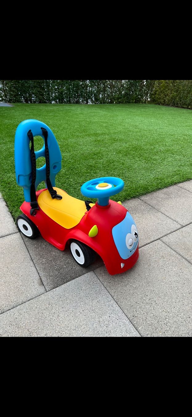 Veicoli per bambini: Kinder Auto mit Stossstock – Usato da Männedorf venduto da sga_sl6n