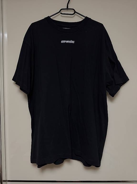 Off-White T-shirt: Off-White T-Shirt Oversized Grösse M – Usato da Beringen venduto da BJ93 1