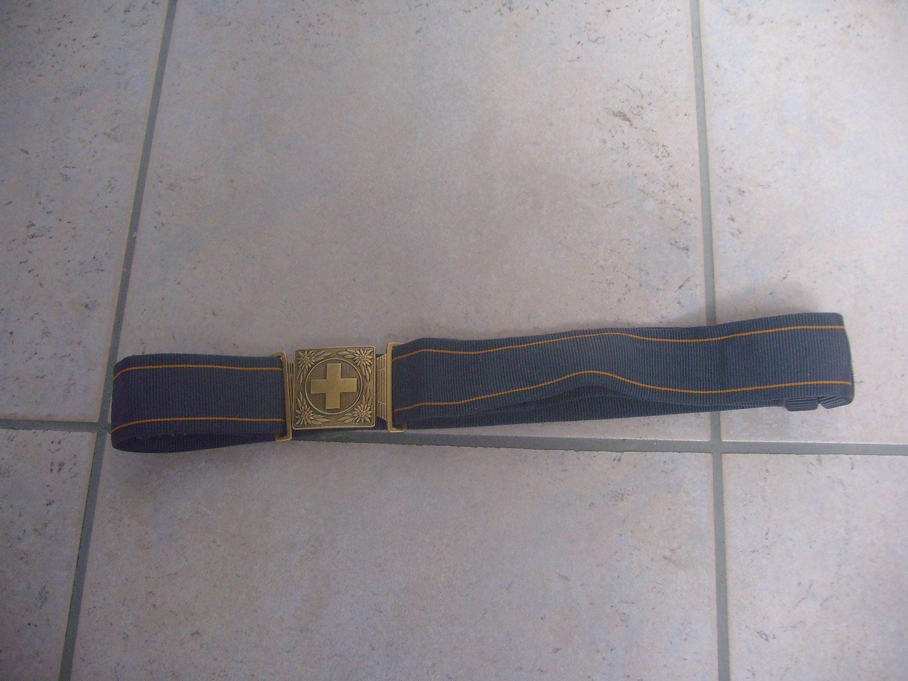 Ceintures: Offiziergut – Neuf (Voir description) à Felben-Wellhausen par Badge95