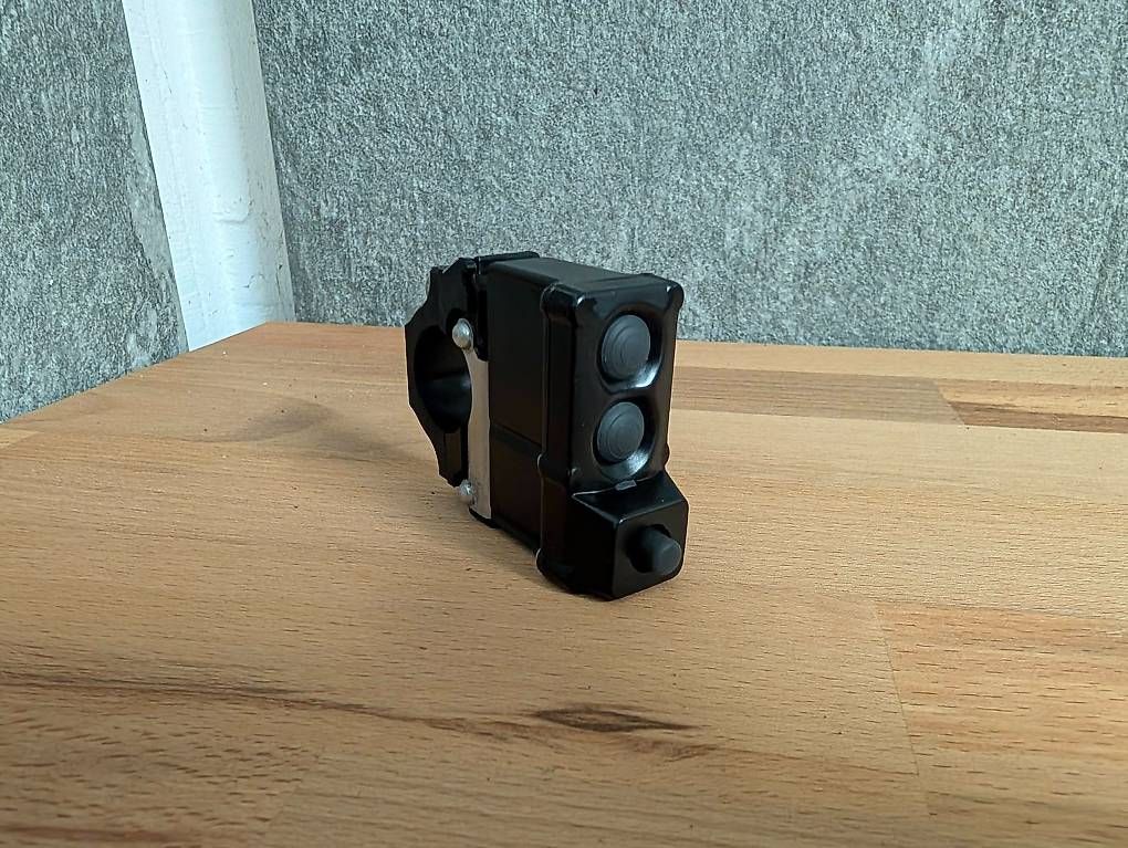 Sistema di controllo: Carpe Iter CI control - controlleur Bluetooth pour moto – Usato da Corcelles-le-Jorat venduto da jmirand 1