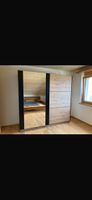 Schwebetürenschrank