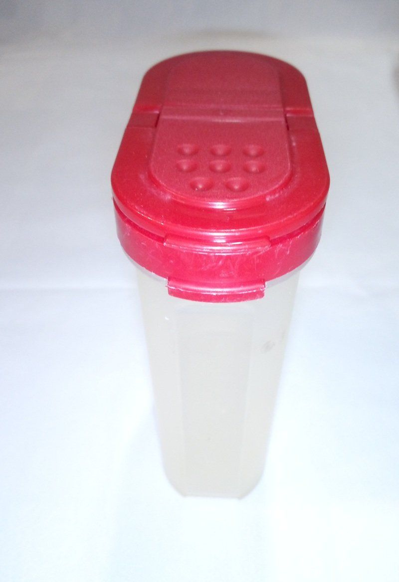 Tupperware Contenitori & Simili: TUPPERWARE 7er Set Vorratsbehälter in Rot – Usato da Werdenberg venduto da EXA-Secondhand 7