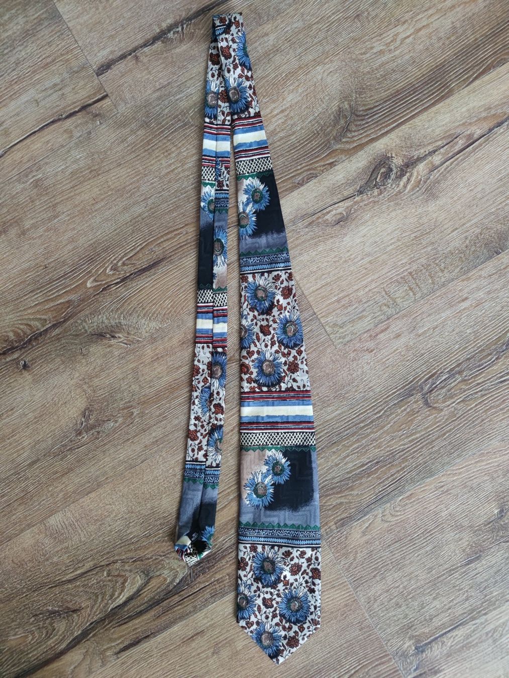 Cravatte: Krawatte von Vinci, Polyester – Usato da Fribourg venduto da Elyngwen
