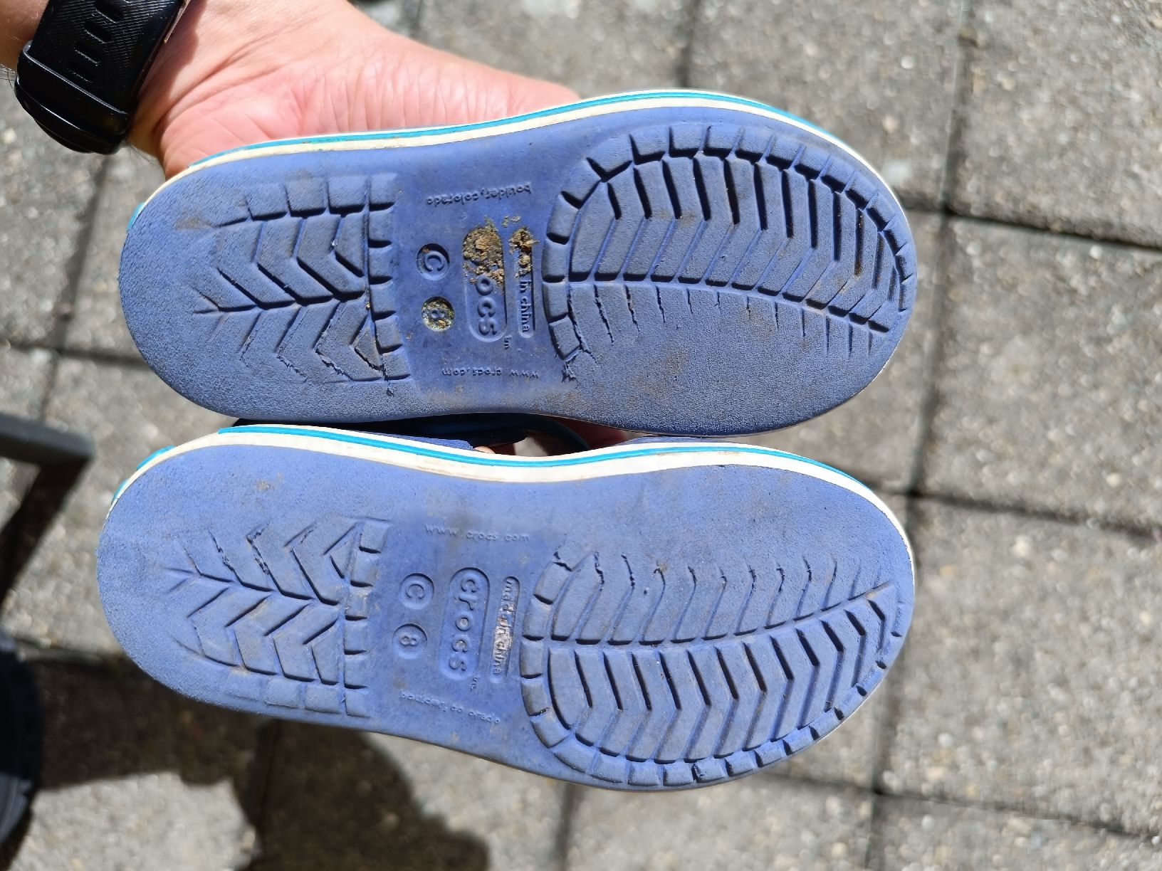 Crocs Scarpe per ragazzi: Crocs Badeschuhe/ Sandale, blau, ab 1.- – Difettoso da Berikon venduto da mezzze 2