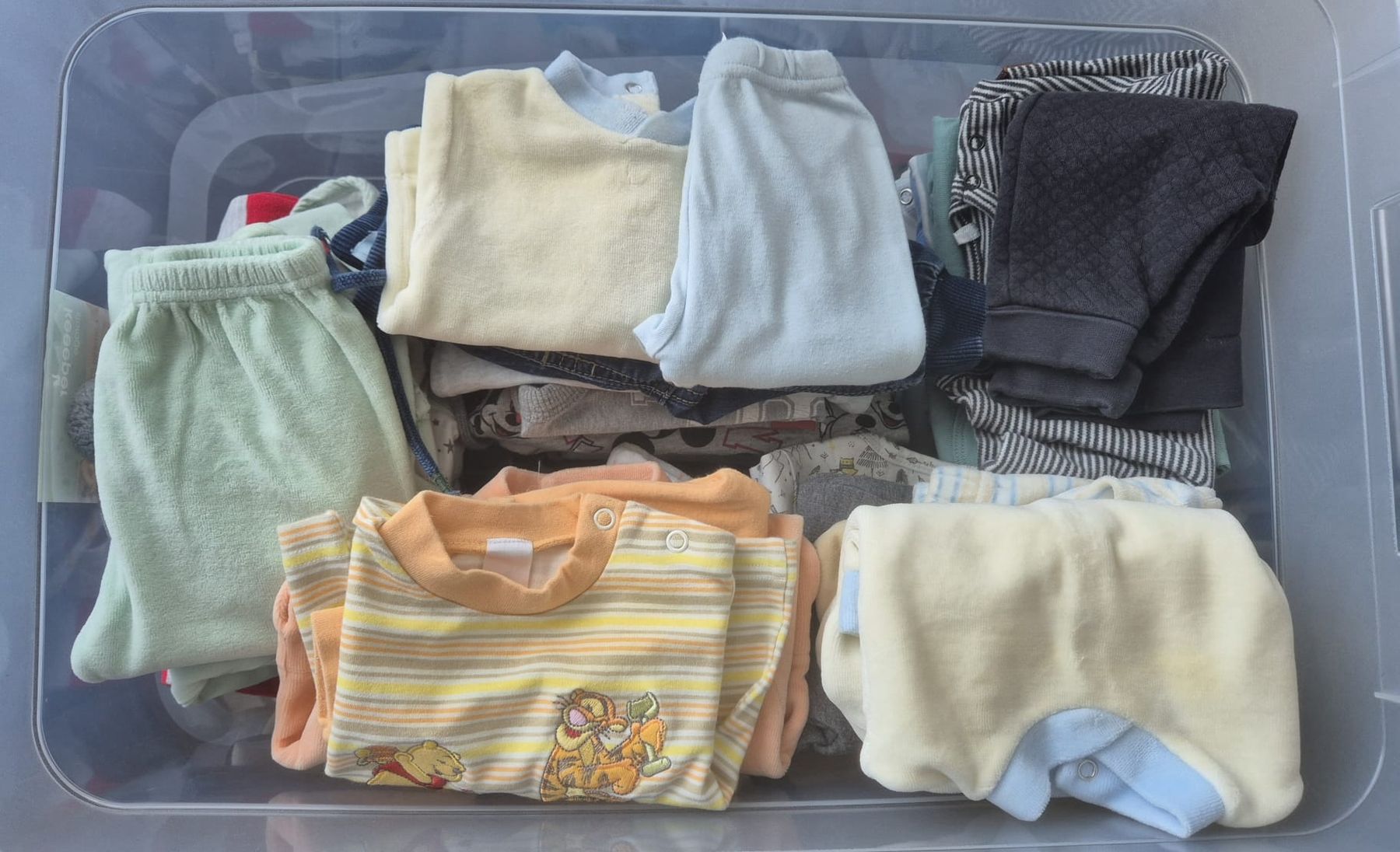 Lotti & Set di vestiti: Baby Kleider – Usato da Regensdorf venduto da PDDM
