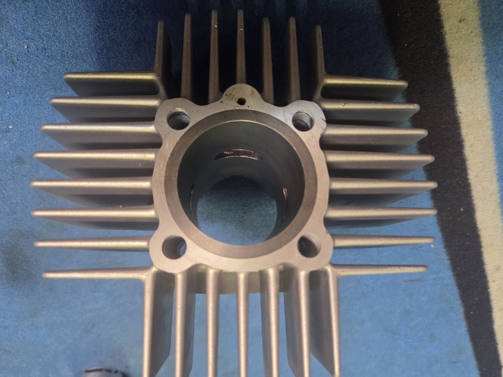 Puch Moteurs: Puch 43.5mm Zylinderkit Fast Arrow – Neuf avec emballage d'origine à Reichenburg par BEFunPower 3