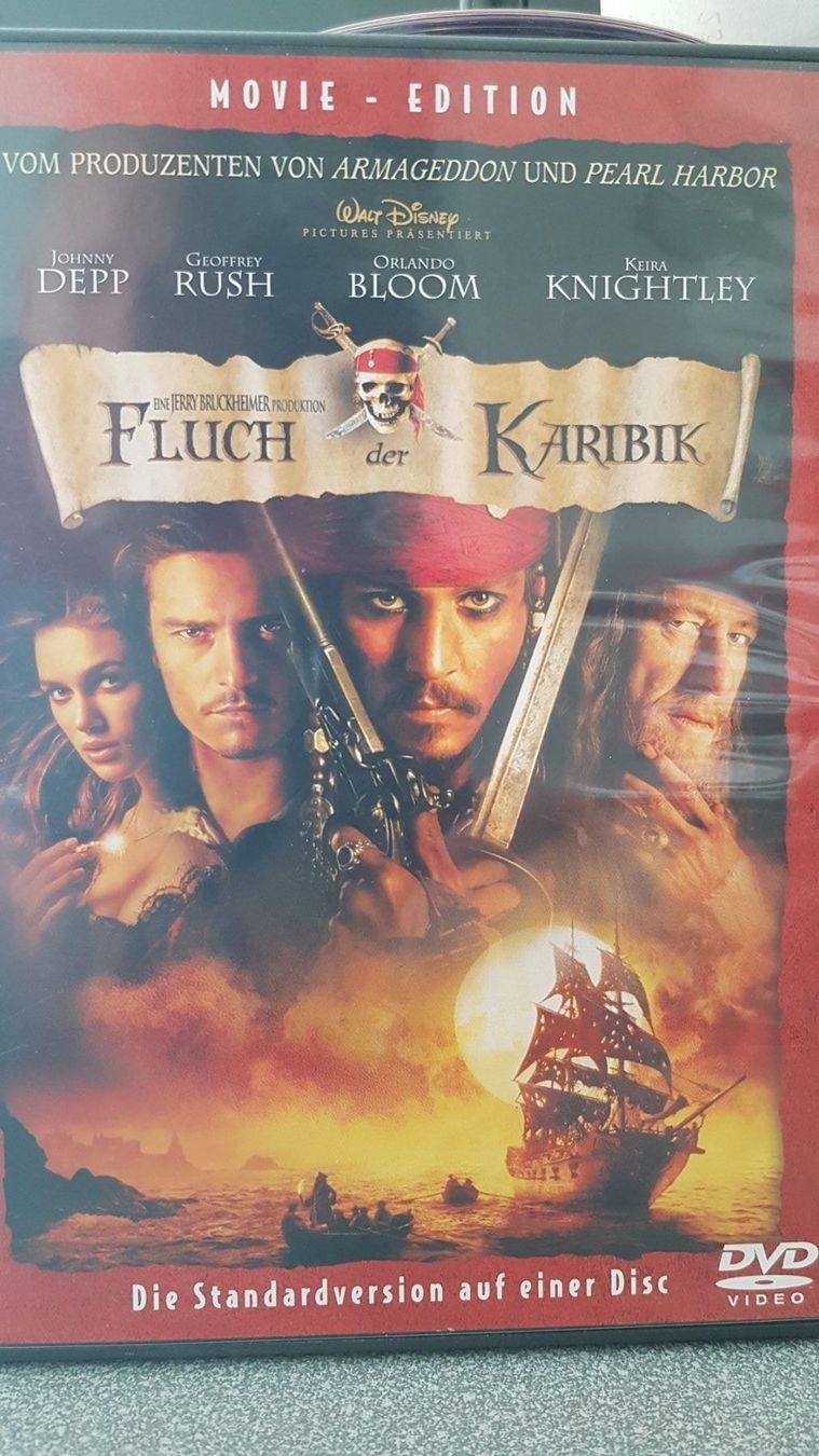 Tutti i DVDs: DVD Fluch der Karibik – Usato da Oetwil am See venduto da fineli2