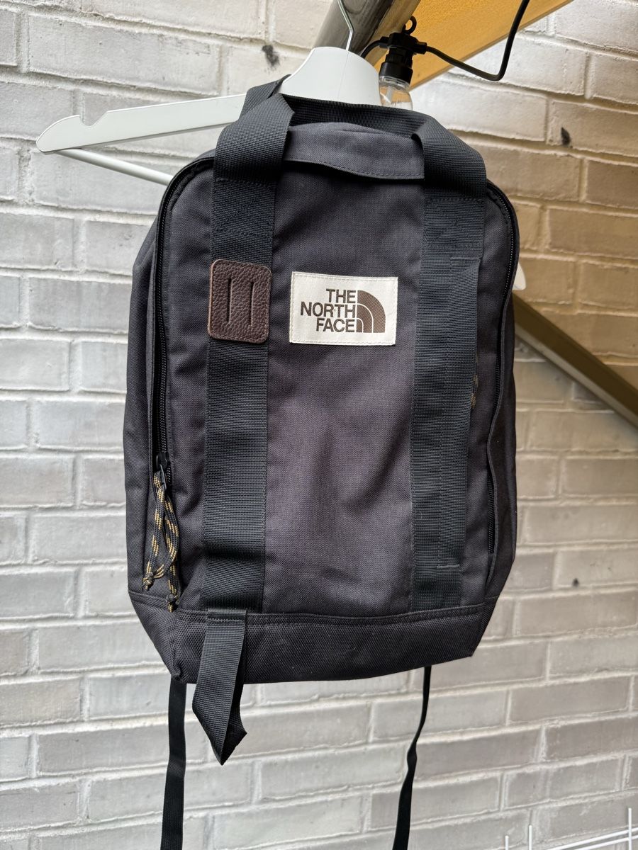 North Face Sacs à dos: Rucksack The North Face schwarz – D'occasion à Münchenbuchsee par na_sch3053