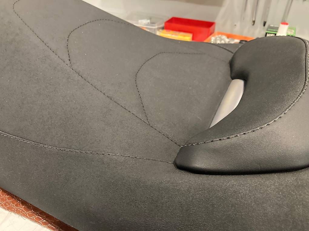 Tutti i ricambio per moto: Selle  X-MAX Yamaha 2018-2022 – Usato da Genève venduto da Bellameccanica 3
