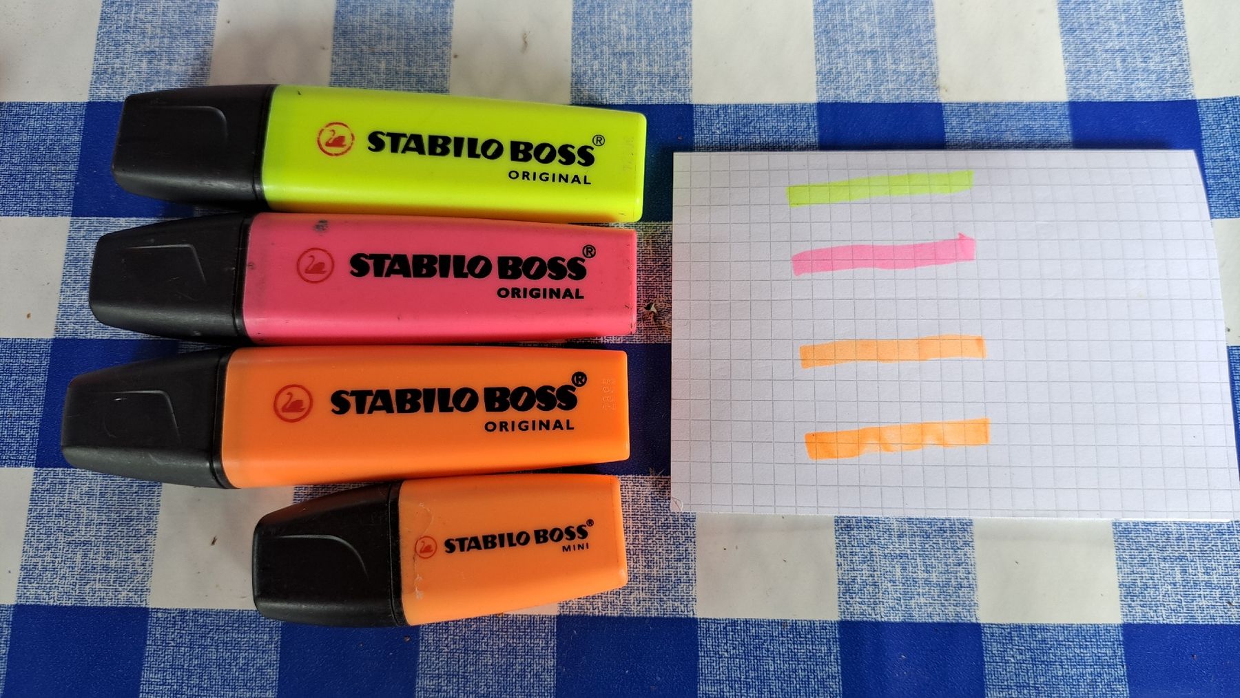 Stabilo Penna & Evidenziatori: 4er Set Textmarker Stabilo boss – Usato da Wattwil venduto da weber61