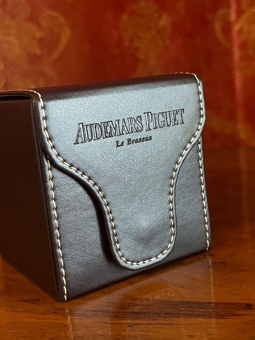 Audemars Piguet Uhrenboxen: Boîte Audemars Piguet - Le Brassus, vide, impeccable – Gebraucht aus GENEVE von hehakasapa