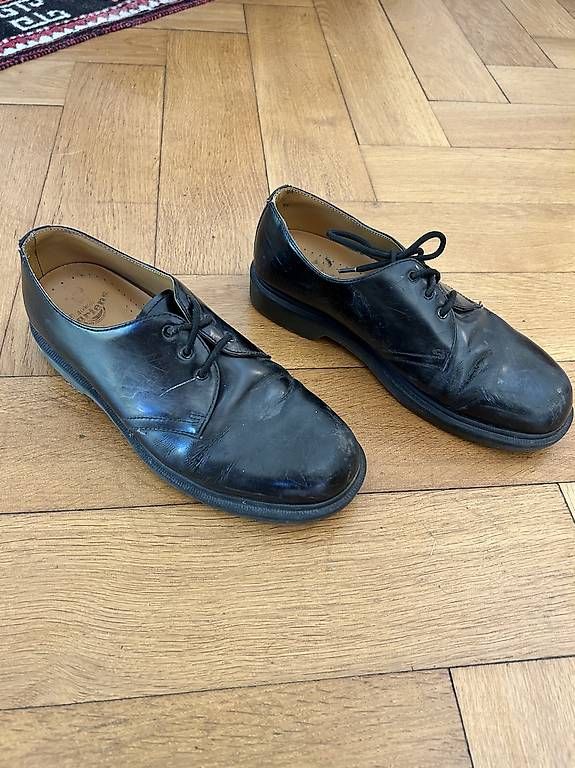 Scarpe da uomo: Doc Martens Oxford Black (43) – Usato da basel venduto da ska_tmj2