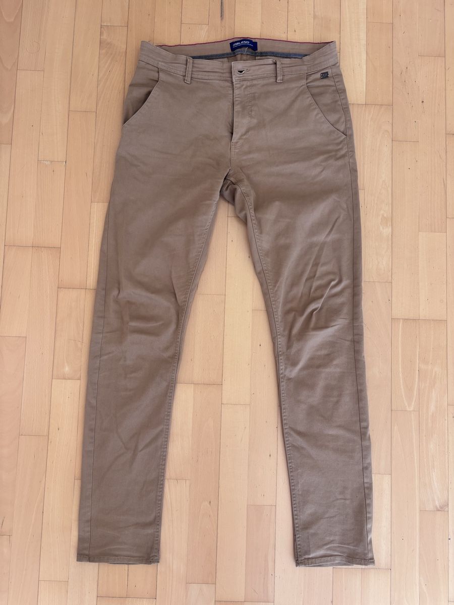 Pantalons: Blend Khakis, Men's Size 33/34 – D'occasion à Zürich par Grothschild