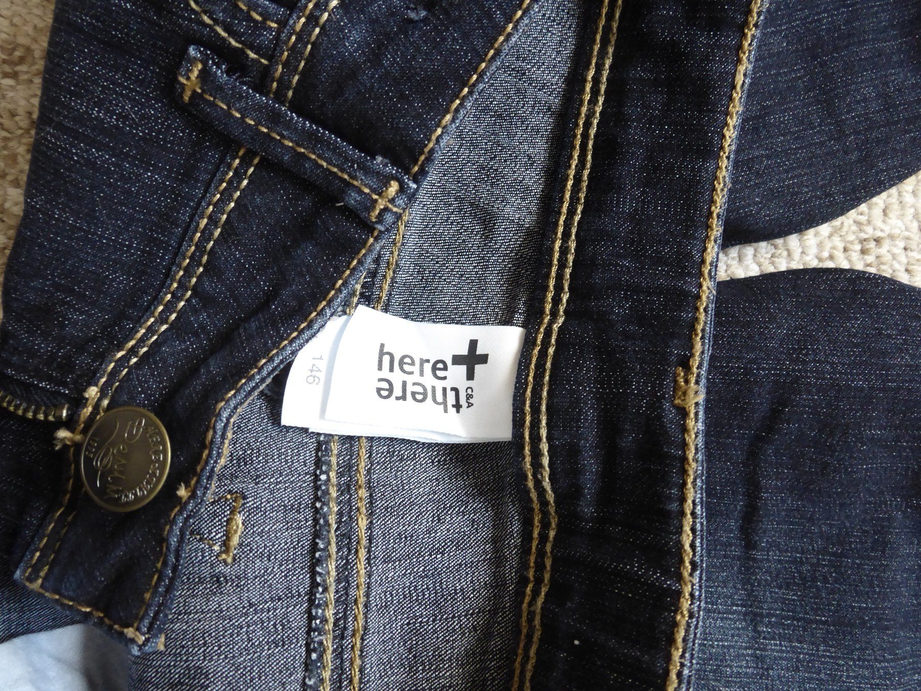 C&A Pantaloni: Here+There  Jeans, Grösse 146, neu, dunkelblau – Nuovo (secondo la descrizione) da Wettingen venduto da tonia3 2