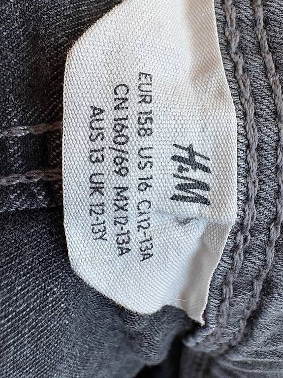 Pantalons: Jeans Shorts 3er Set Gr. 158 – D'occasion à Thun par danceT 1