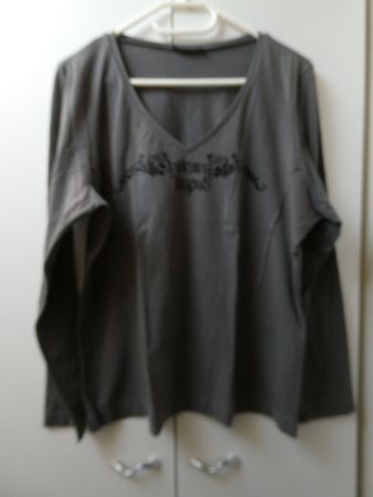 Shirt AIRFIELD olivgrün dunkel, Aufdruck und Steinchen Gr.46