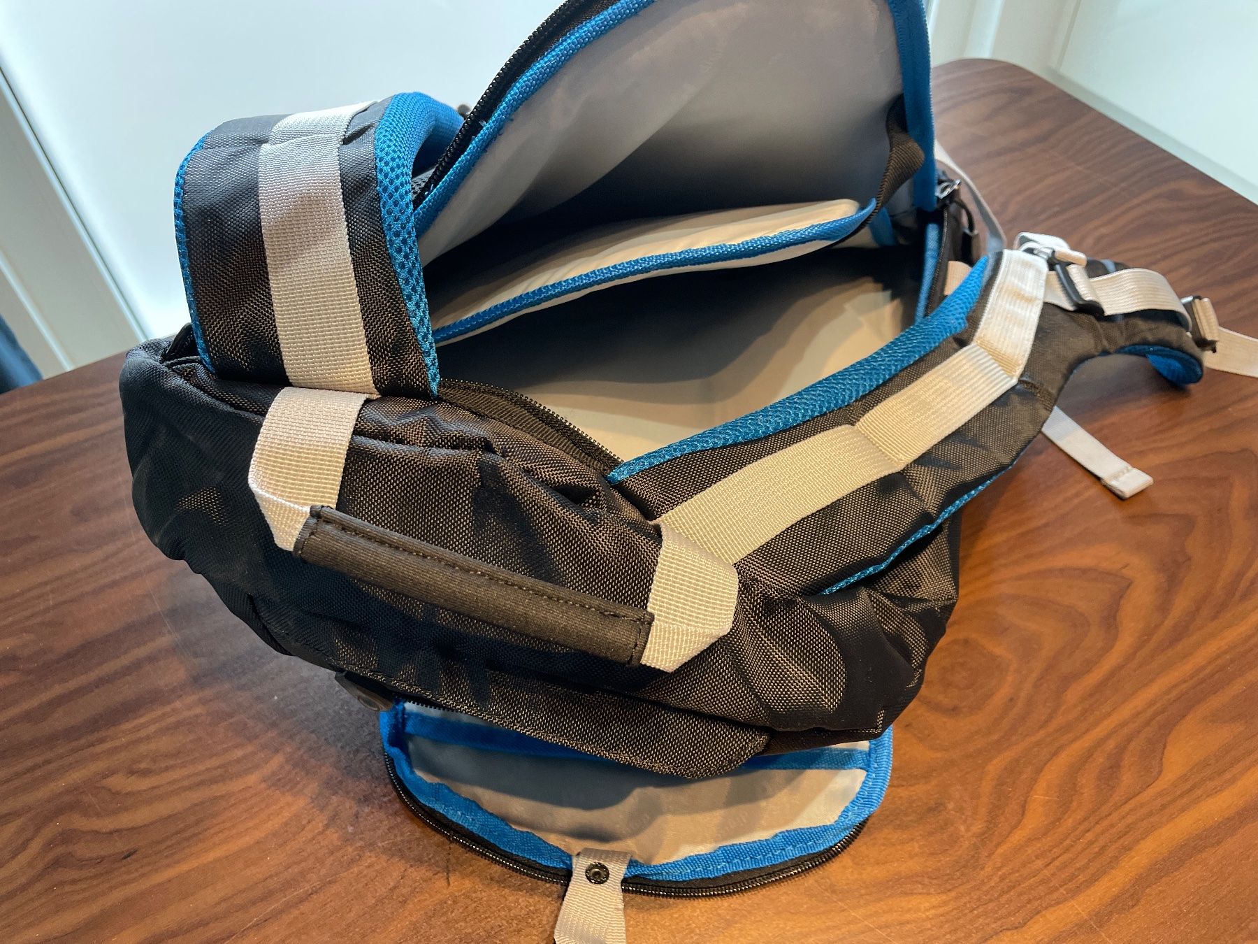 Zaini: Rucksack von Dicota – Nuovo (secondo la descrizione) da Tuggen venduto da Dex8055 2