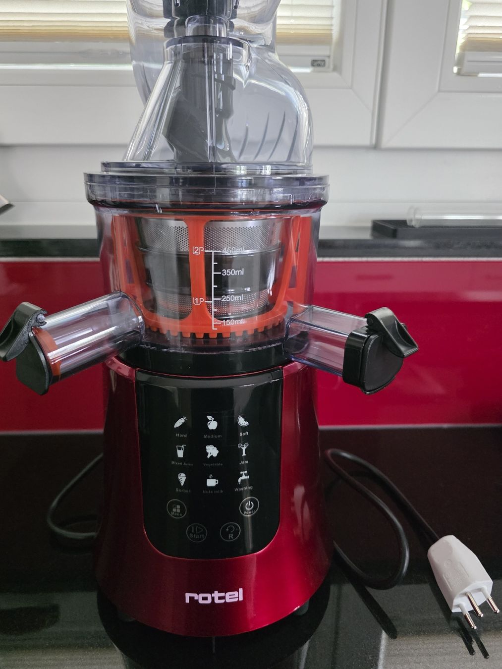 Rotel Elettrodomestici da cucina: Rotel Slowjuicer, Rot, 7 Programme,auch  für Sorbet NP 149,- – Nuovo (secondo la descrizione) da Wallisellen venduto da Movey 2