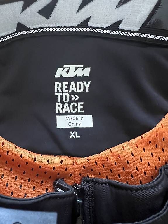 Hosen: KTM Kinder Motocross Hose – Gebraucht aus Meinisberg von moi_p7q2 1