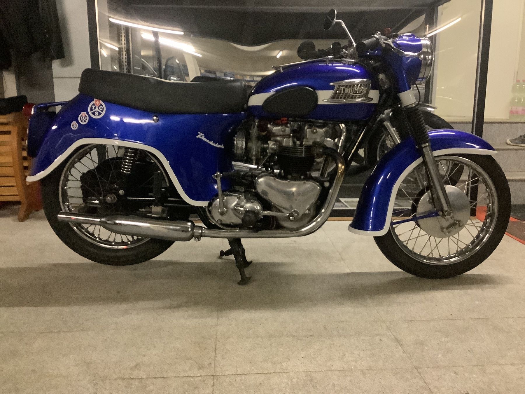 Triumph Strada: Triumph Thunderbird pre unit – Usato da Schlieren venduto da Kristina0