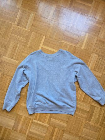 Pull à col rond gris clair