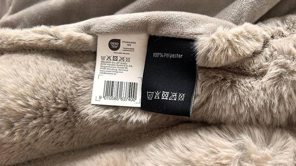 Coperte: Wohndecke Novel NEU Felldecke  – Usato da Rothrist venduto da tro_567r 1