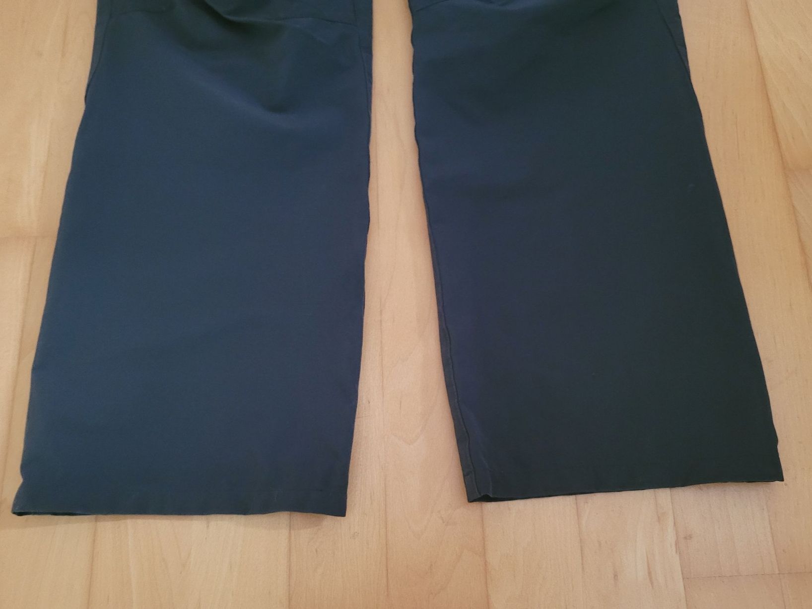 Peak Performance Pantalons: Peak Performance Wanderhose grau Gr. S Zipp-off – D'occasion à Widnau par kerstinlo 2