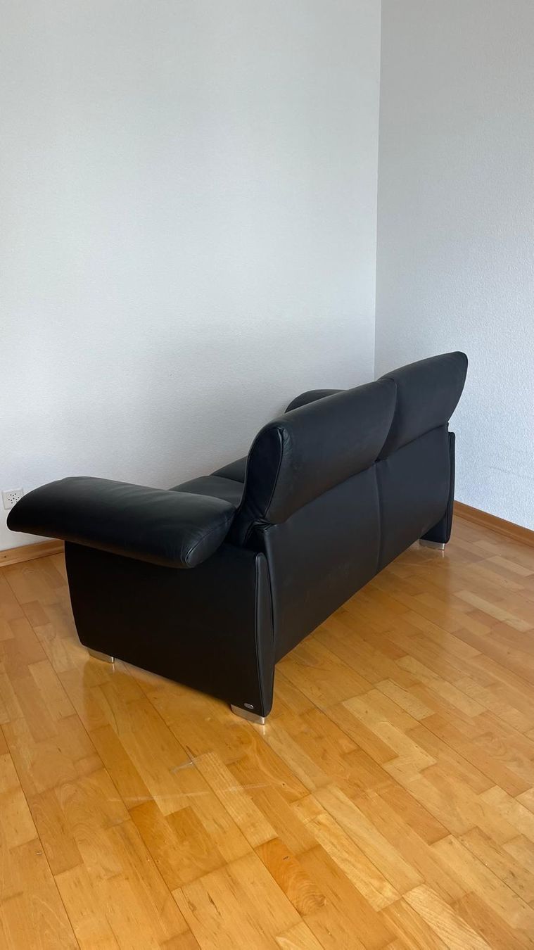De Sede Divani: 2er Sofa deSede DS10 schwarz – Usato da Unterengstringen venduto da sarita_denz 1