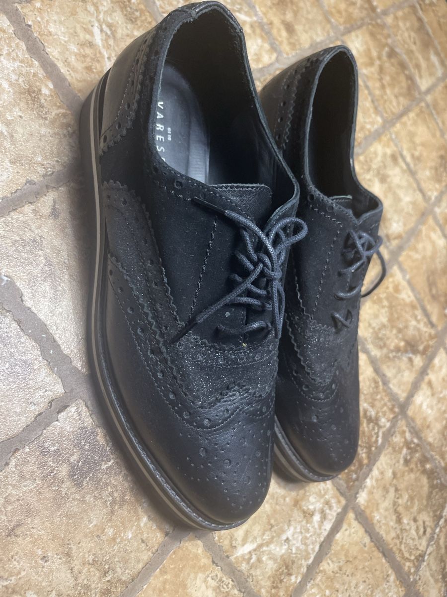 Herrenschuhe: Scarpe stringate Varese-pelle nera-tg 38.5/39 – Neu (gemäss Beschreibung) aus Gordevio von LanaZimm 1