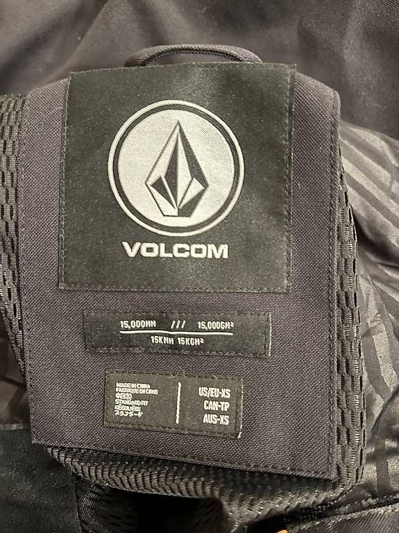 Jacken: Skijacke Volcom XS – Gebraucht aus Wabern von ricar4do 4