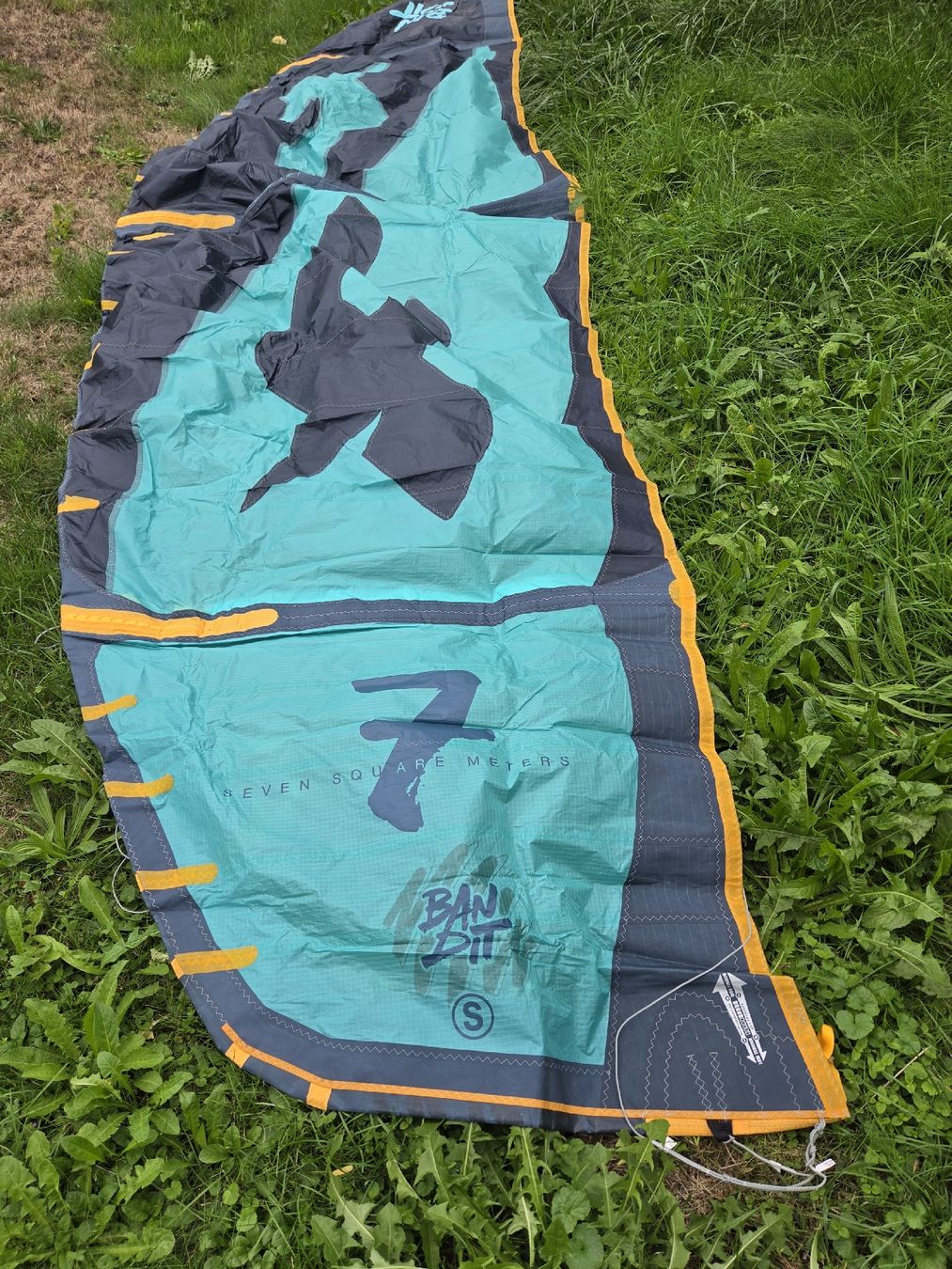 Kite: F-One Bandit-S 7m – D'occasion à Spiez par Grimer