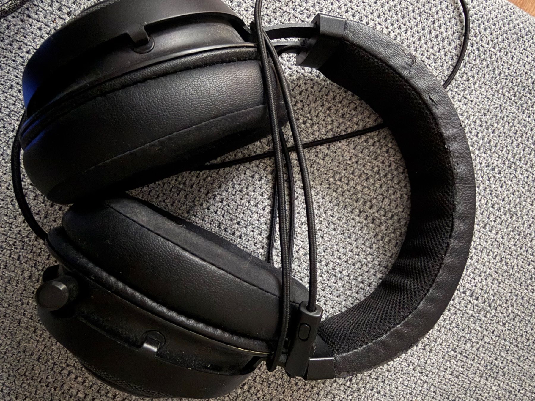Razer Cuffie: Razer Kraken headset – Usato da Zürich venduto da ned_7vl2 1