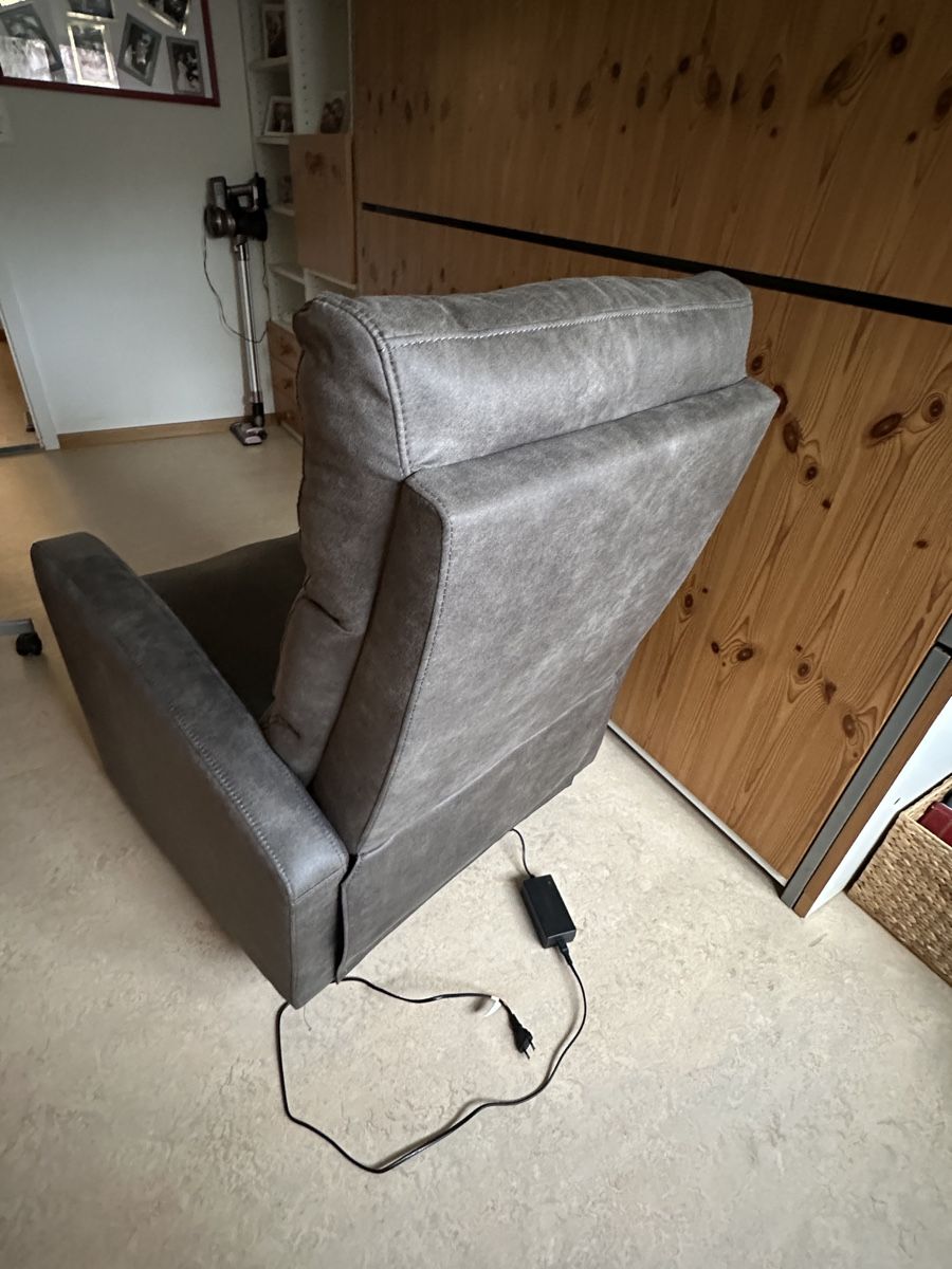 Sessel: Relaxsessel – Gebraucht aus Oberhasli von salsero99 2