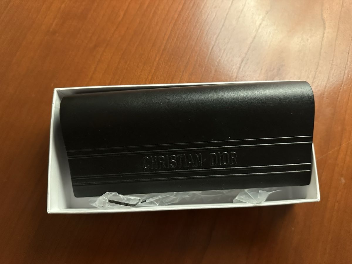 Dior Occhiali & Lenti: Dior Sunglasses – Usato da Zürich venduto da Haafaadjdhssjsj 1