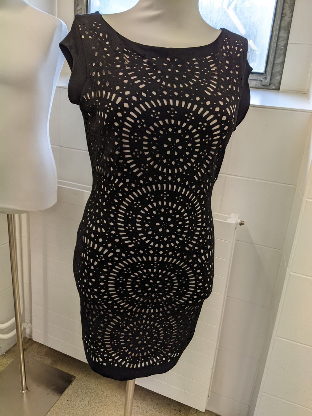 Vestiti: Damen Kleid GR M – Nuovo (secondo la descrizione) da Langnau am Albis venduto da Judithsebi