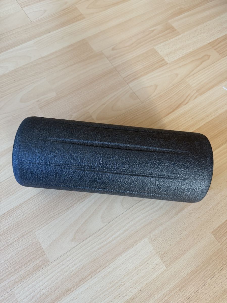 Decathlon Appareils de massage: Faszienrolle Blackroll schwarz – Neuf (Voir description) à Zürich par jennifer.boss 1