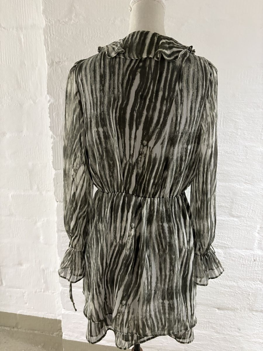 Mango Kleider: Damen Kleid,Gr.M;Mango – Gebraucht aus Winterthur von Nena222 2